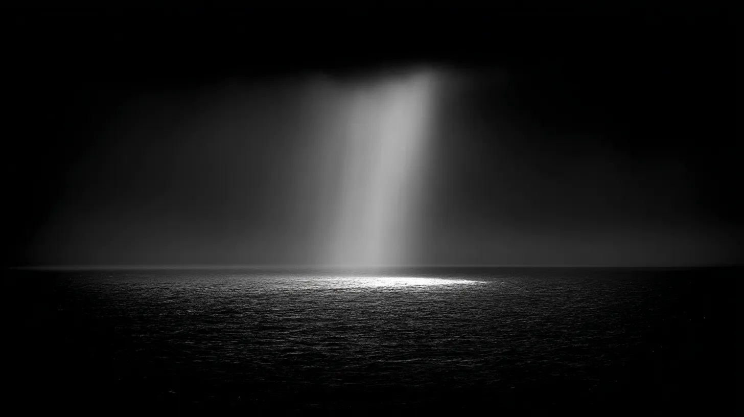 Lichtstraal op zee